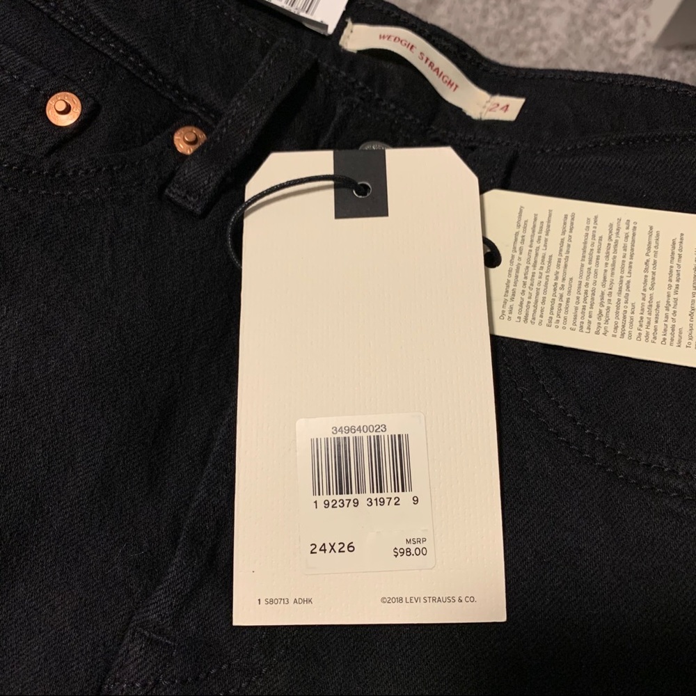 *NEW* Levi’s Premium Wedgie Straight Jeans - Picture 5 of 7